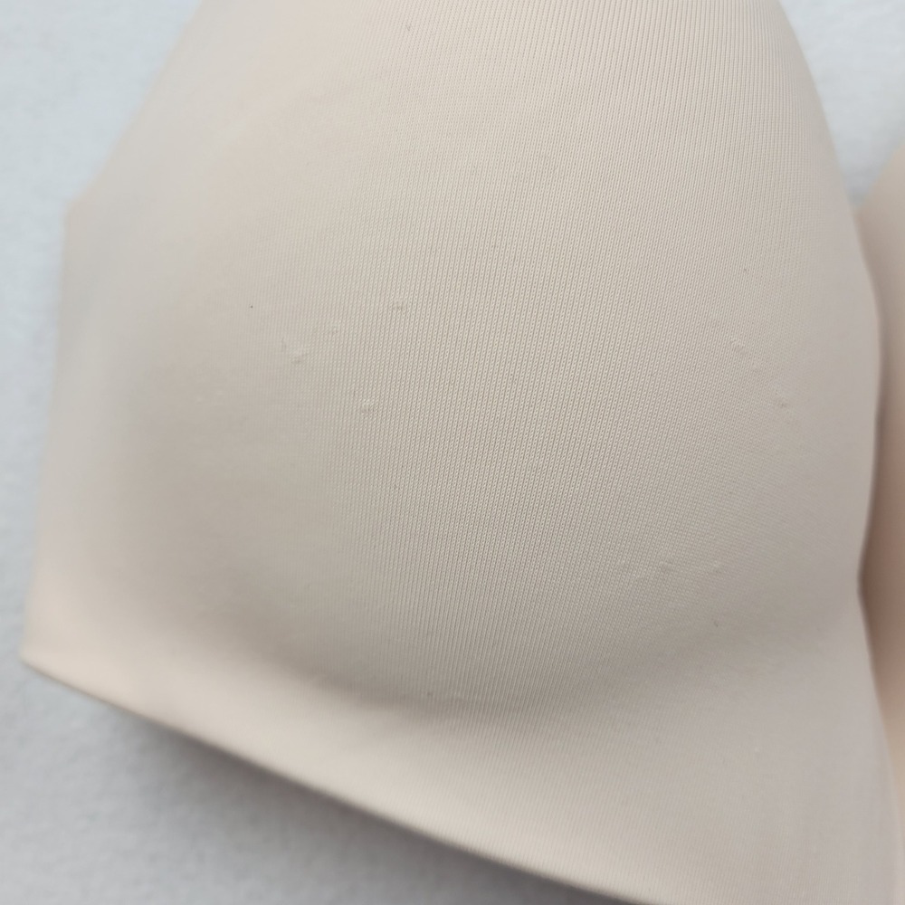 PINK Victorias Secret Wear Everywhere Push Up‎ Wire-Free Bra Nude Beige 36DD - Picture 3 of 13